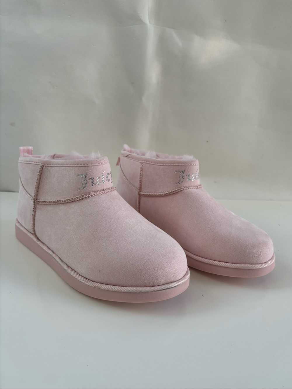 Juicy Couture Light Pink Suede Faux Fur Mini Boots Kerri Boots Size 7, NWOT
